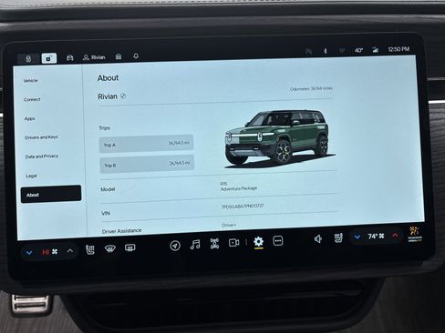 Used 2023 Rivian R1S Adventure image 29