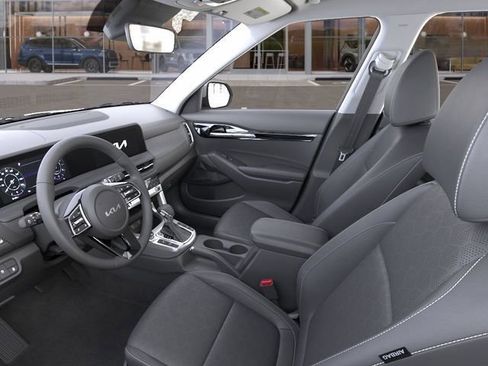 New 2026 Kia Seltos EX FWD image 17