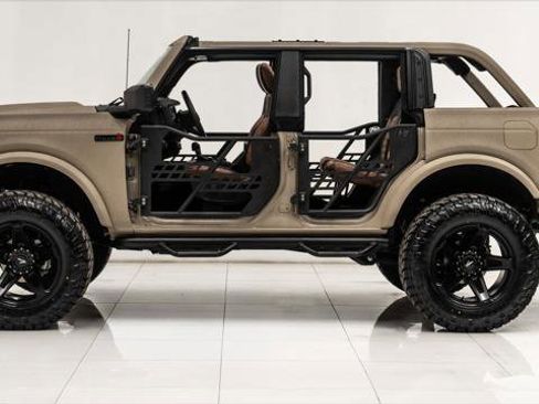 Used 2025 Ford Bronco Big Bend image 13