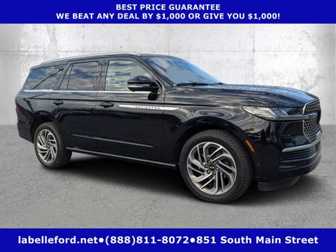 Used 2025 Lincoln Navigator Reserve AWD/4WD image 1