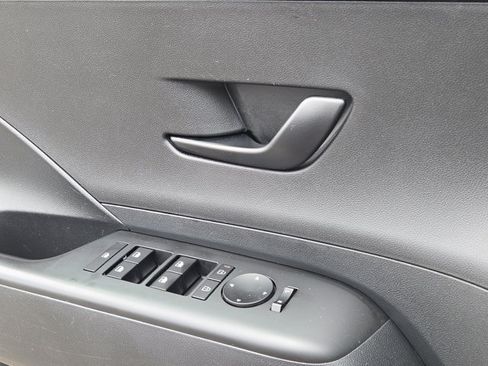 Used 2026 Hyundai Kona SEL Sport FWD image 21