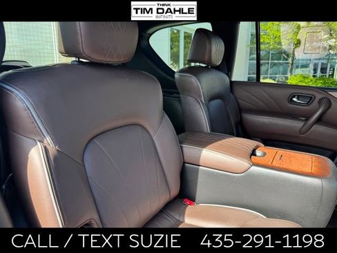 Used 2017 INFINITI QX80 Limited AWD/4WD image 23