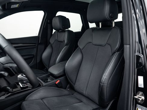 Used 2023 Audi SQ5 Premium Plus w/ Premium Plus Package image 20