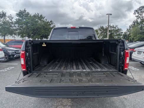 Used 2019 Ford F150 XLT w/ Equipment Group 302A Luxury AWD/4WD image 13