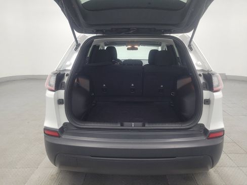 Used 2019 Jeep Cherokee Latitude w/ Popular Appearance Group AWD/4WD image 29