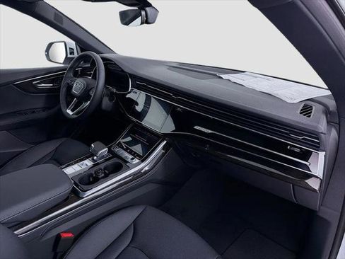 New 2026 Audi Q8 Premium Plus AWD/4WD image 32