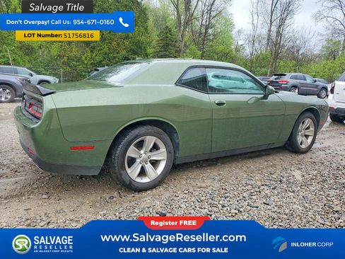 Used 2023 Dodge Challenger SXT w/ Cold Weather Group RWD image 4