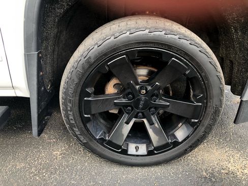 Used 2018 GMC Sierra 1500 SLE w/ SLE Value Package image 21