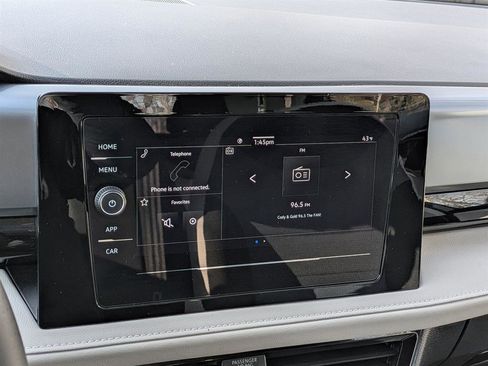 Certified 2025 Volkswagen Taos S image 29