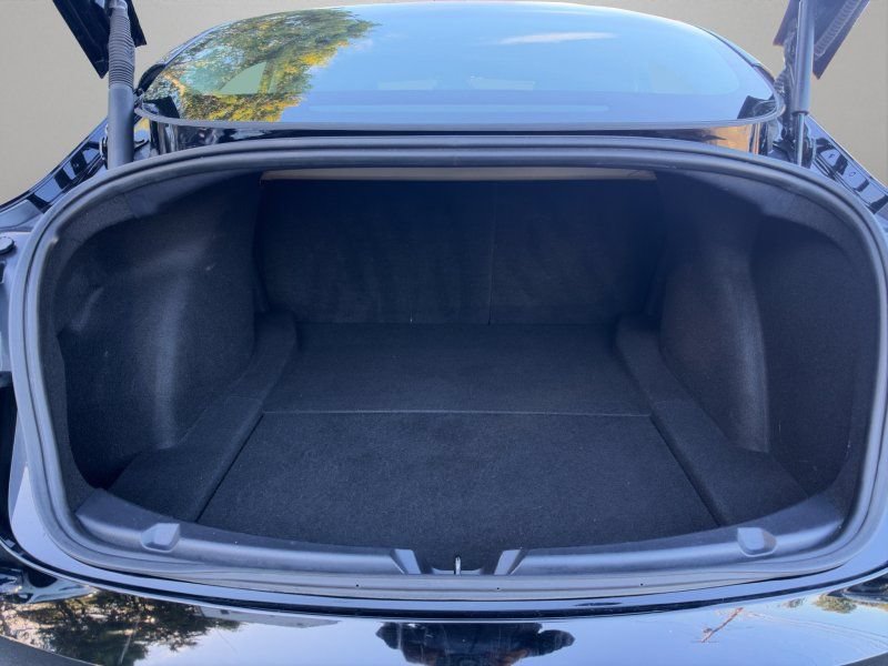 Used 2022 Tesla Model 3 Standard Range RWD image 11