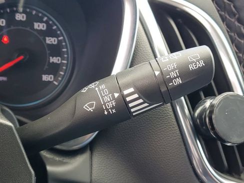 Used 2023 Chevrolet Equinox LT AWD/4WD image 22