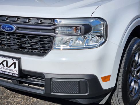 Used 2023 Ford Maverick XLT image 7