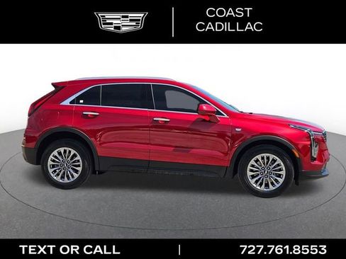 Used 2024 Cadillac XT4 Premium Luxury FWD image 5