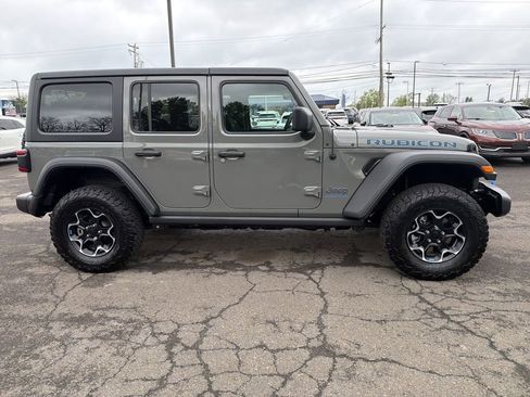 Used 2023 Jeep Wrangler Unlimited Rubicon 4xe w/ Cold Weather Group AWD/4WD image 7