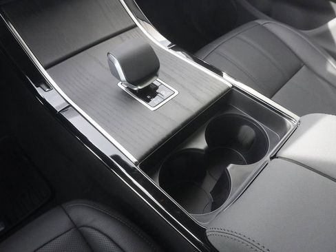 New 2026 Land Rover Range Rover Evoque S image 14