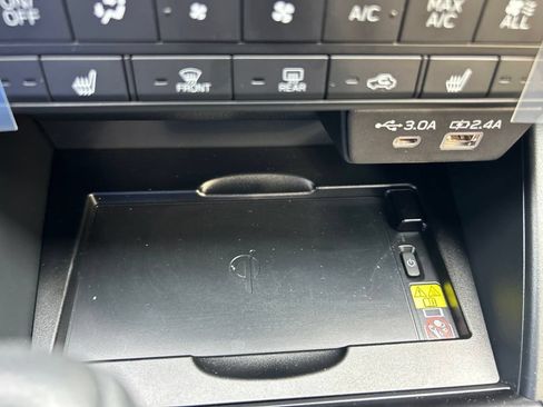 Certified 2026 Subaru Outback Touring AWD/4WD image 20
