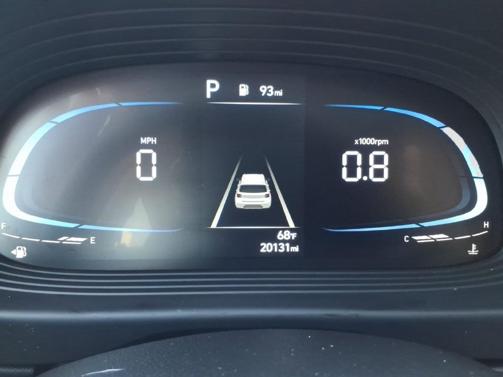 Used 2025 Hyundai Venue SEL FWD image 23