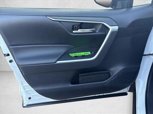 New 2025 Toyota RAV4 XLE image 10