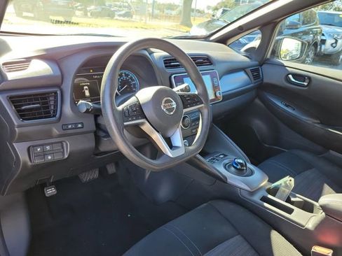 Used 2022 Nissan Leaf S Plus image 11