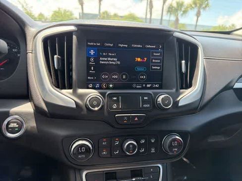 Used 2023 GMC Terrain SLT FWD image 33