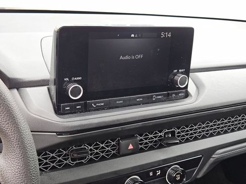 Used 2025 Honda Accord LX image 18