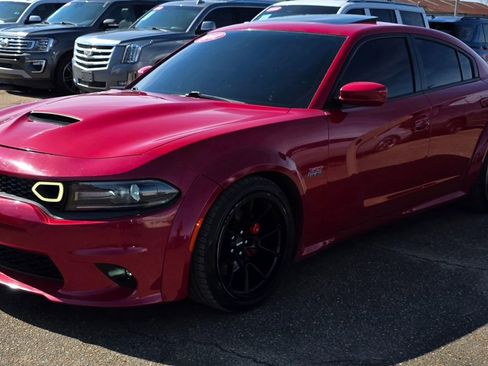 Used 2017 Dodge Charger R/T Scat Pack w/ Beats Audio Group image 7