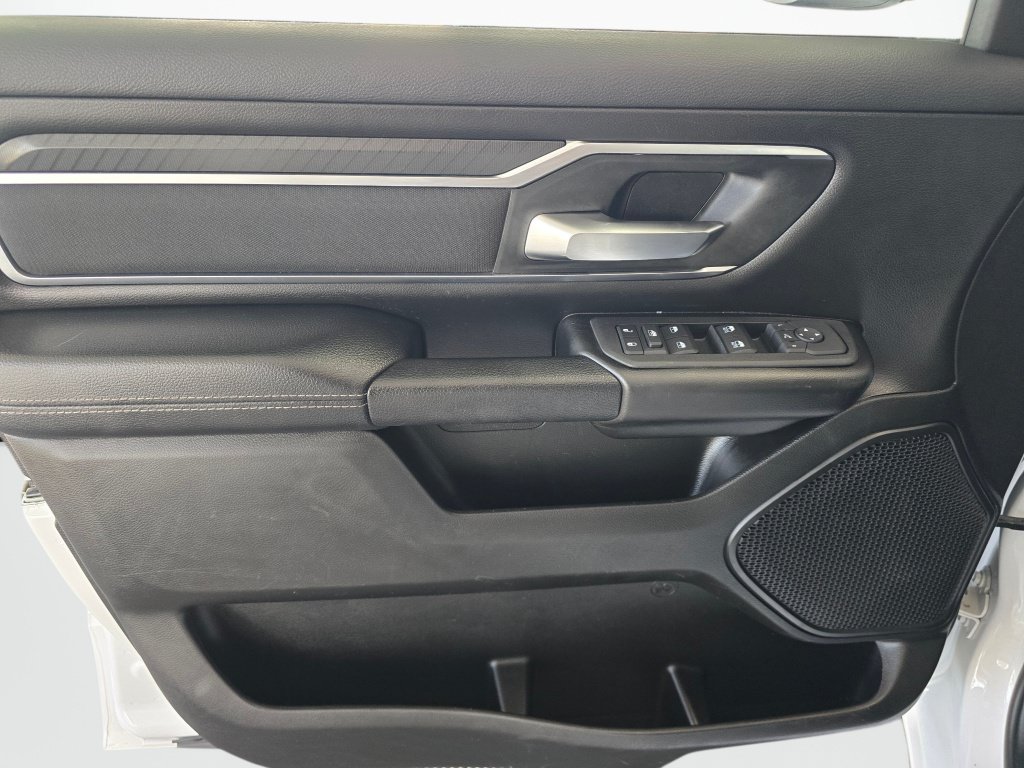 Used 2025 RAM 1500 Big Horn AWD/4WD image 34