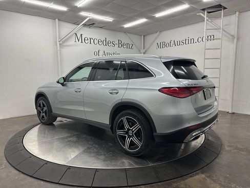 Used 2026 Mercedes-Benz GLC 300 image 5
