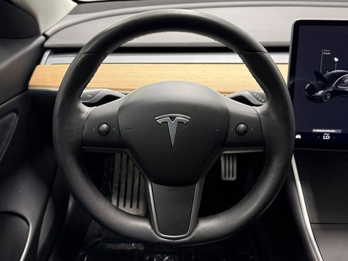Used 2020 Tesla Model 3 Long Range AWD/4WD image 16
