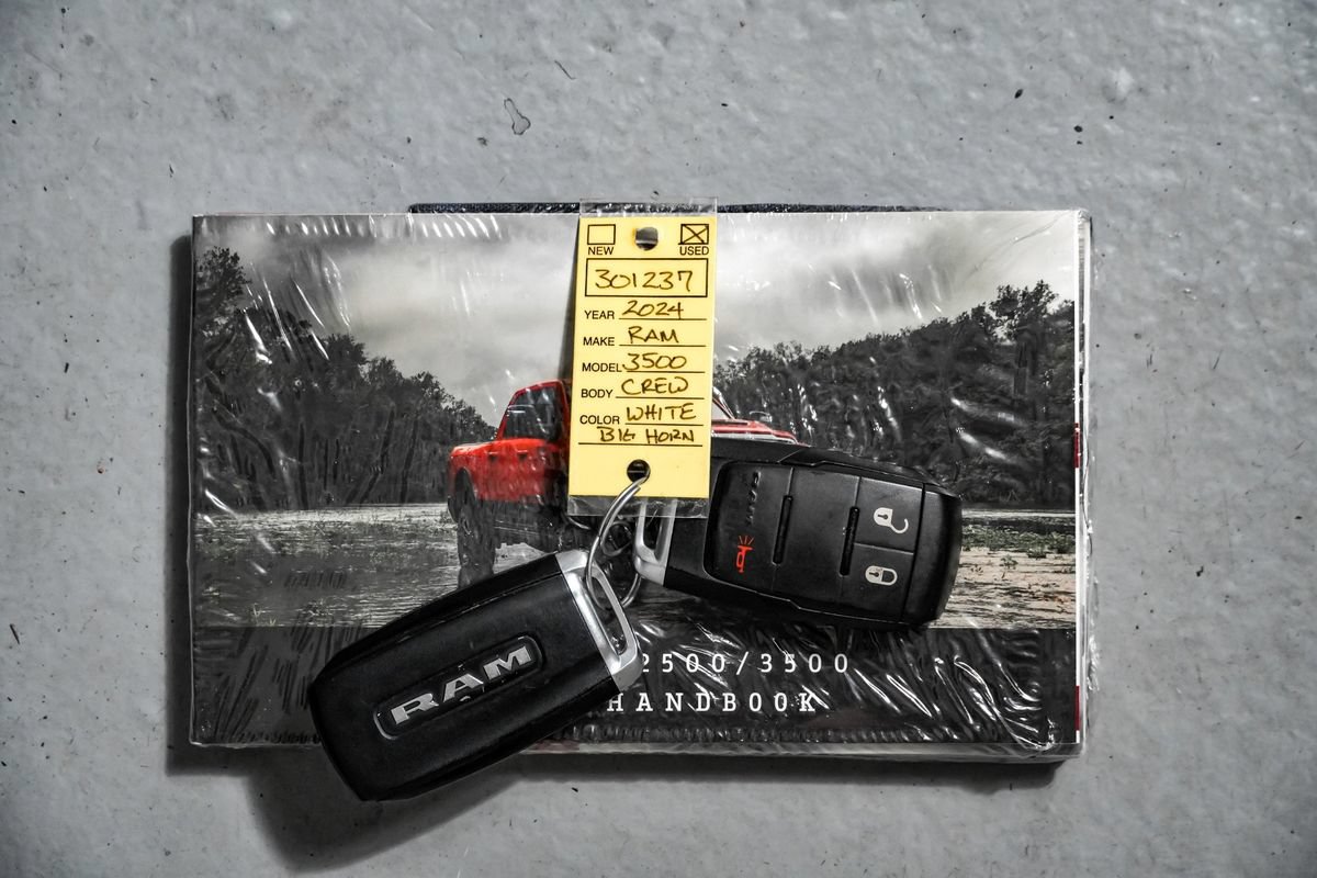 Used 2024 RAM 3500 Big Horn AWD/4WD image 59