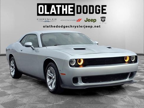 Certified 2021 Dodge Challenger SXT image 28