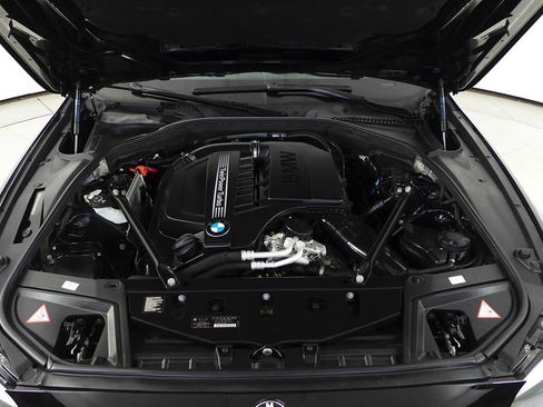 Used 2015 BMW 535i Sedan RWD image 6