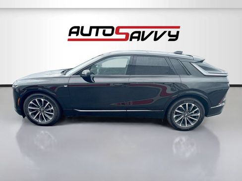 Used 2025 Cadillac Lyriq Sport AWD/4WD image 4