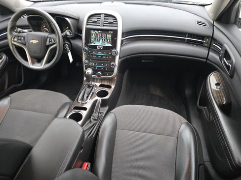 Used 2015 Chevrolet Malibu LT w/ Power Convenience Package image 15