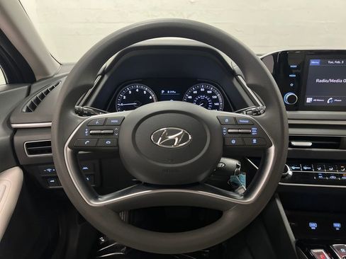 Used 2023 Hyundai Sonata SE image 17
