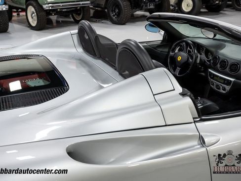 Used 2001 Ferrari 360 Spider image 39