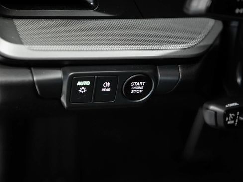 Certified 2025 Porsche 911 Carrera RWD image 21