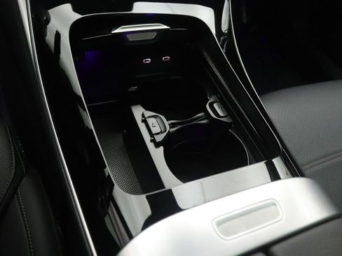 Certified 2025 Mercedes-Benz C 300 Sedan image 18