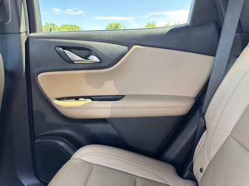 Used 2020 Chevrolet Blazer Premier w/ Driver Confidence II Package FWD image 15
