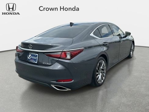 Used 2024 Lexus ES 350 w/ Technology Package image 6