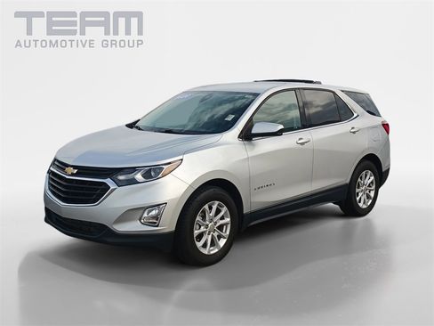 Used 2020 Chevrolet Equinox LT image 3