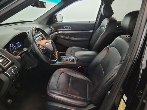 Used 2017 Ford Explorer Sport w/ Equipment Group 401A AWD/4WD image 17