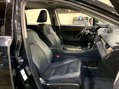 Certified 2022 Lexus RX 350 AWD w/ Premium Package image 10