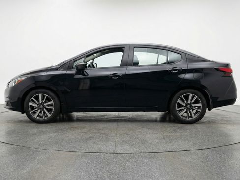 Used 2025 Nissan Versa SV FWD image 5