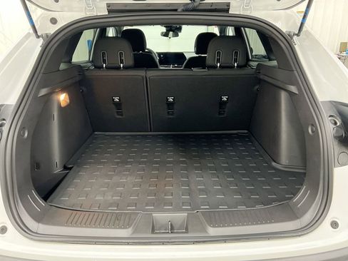 Used 2024 Chevrolet Trax RS w/ Driver Confidence Package image 23