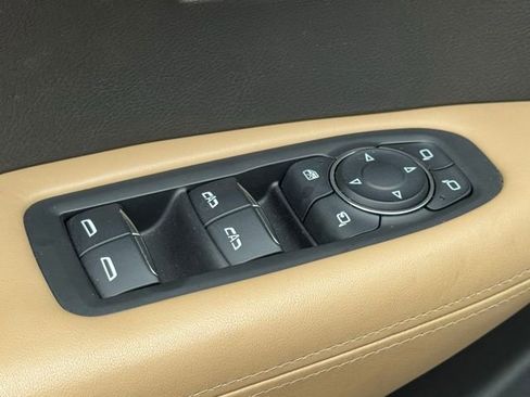 Certified 2022 Cadillac XT6 Sport w/ Platinum Package image 19