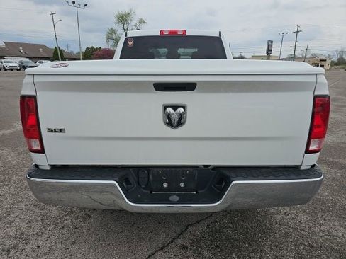 Used 2022 RAM 1500 Classic SLT RWD image 7