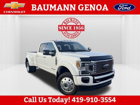 Used 2021 Ford F450 Platinum w/ FX4 Off-Road Package image 4