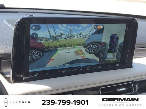 New 2025 Lincoln Aviator 2WD image 25