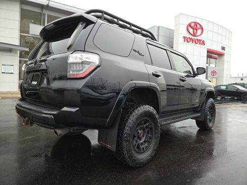 Used 2020 Toyota 4Runner TRD Off-Road Premium w/ Moonroof Package image 7